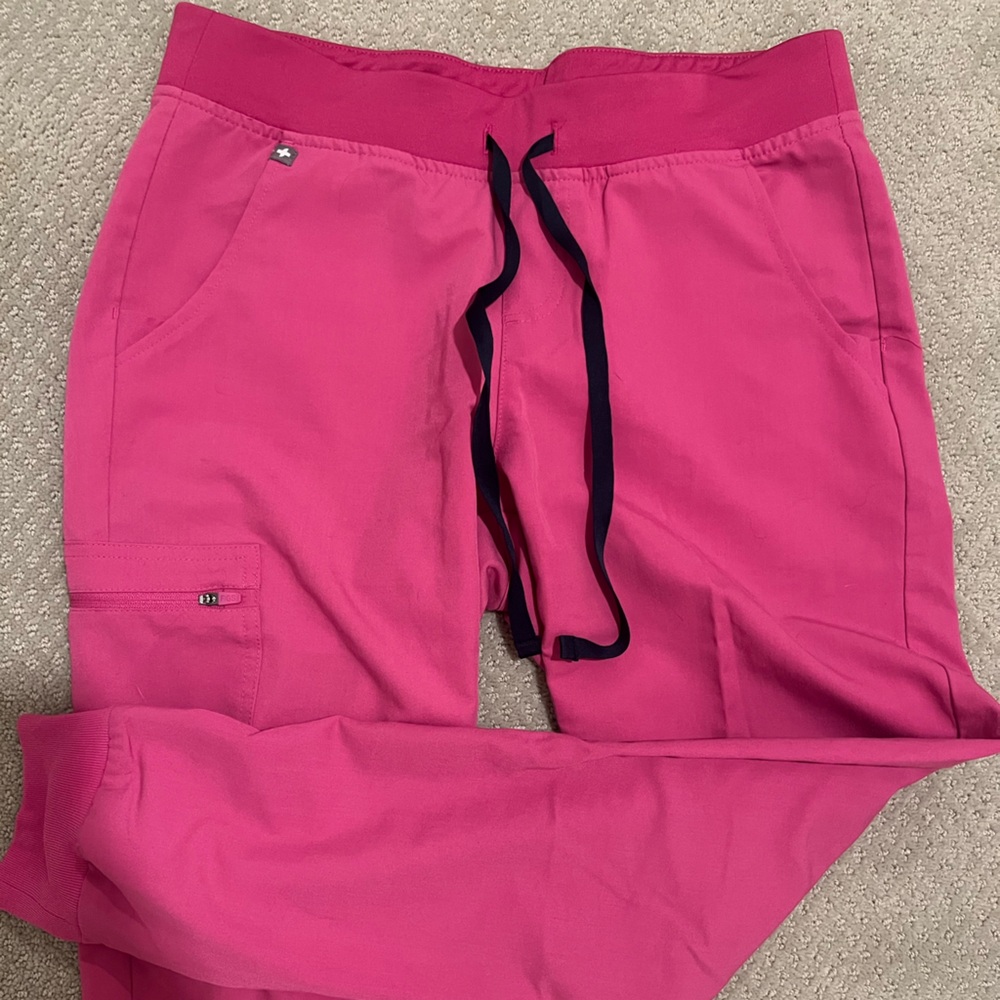 Figs Electric Orchid Zamora Jogger Scrub women